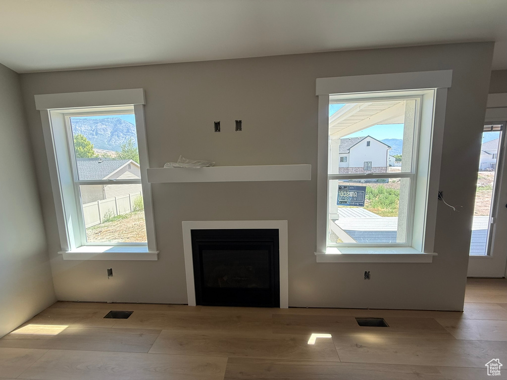 3274 N 2500 W Farr West, UT 84404