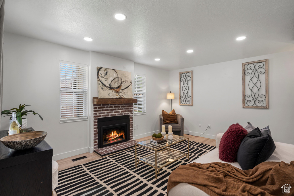 866 BROOKSIDE LN Centerville, UT 84014