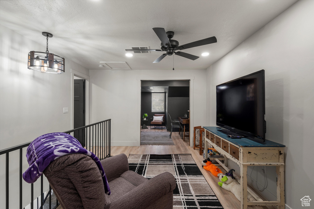 866 BROOKSIDE LN Centerville, UT 84014
