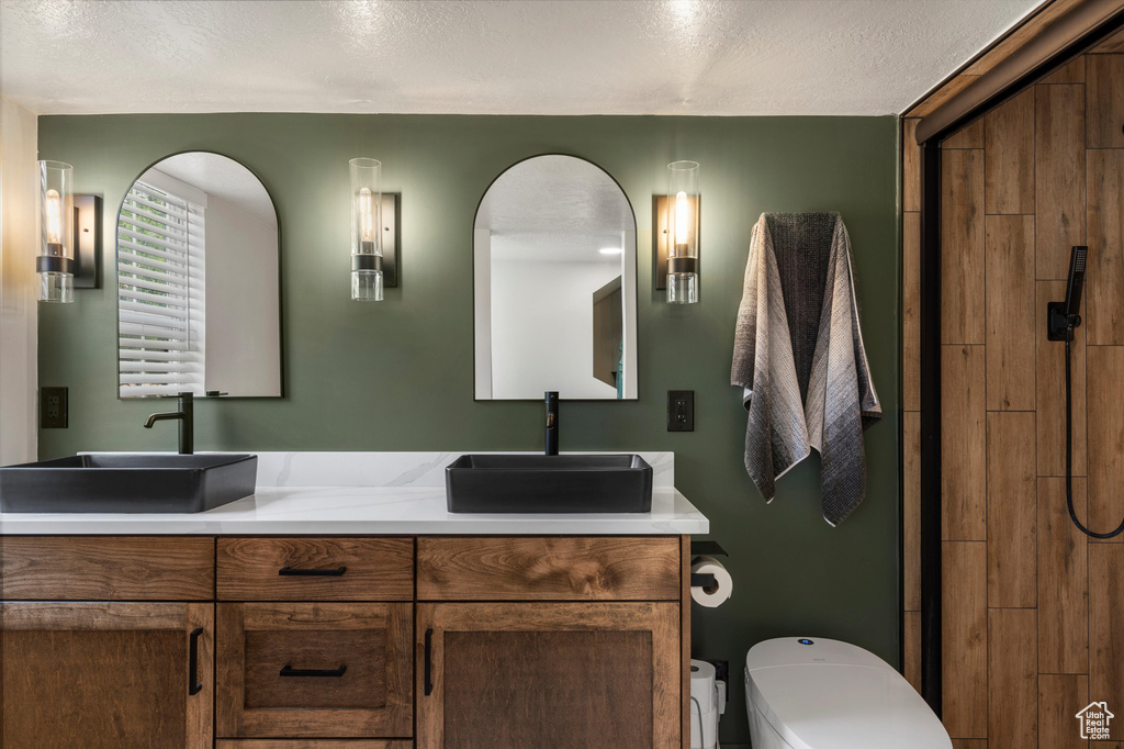866 BROOKSIDE LN Centerville, UT 84014