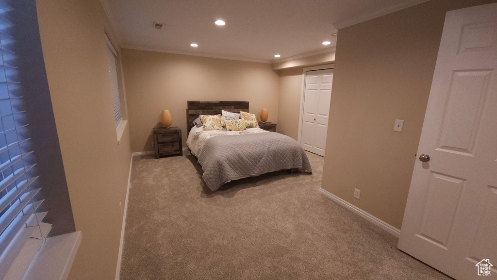 2487 E WILLOW HILLS DR Sandy, UT 84093