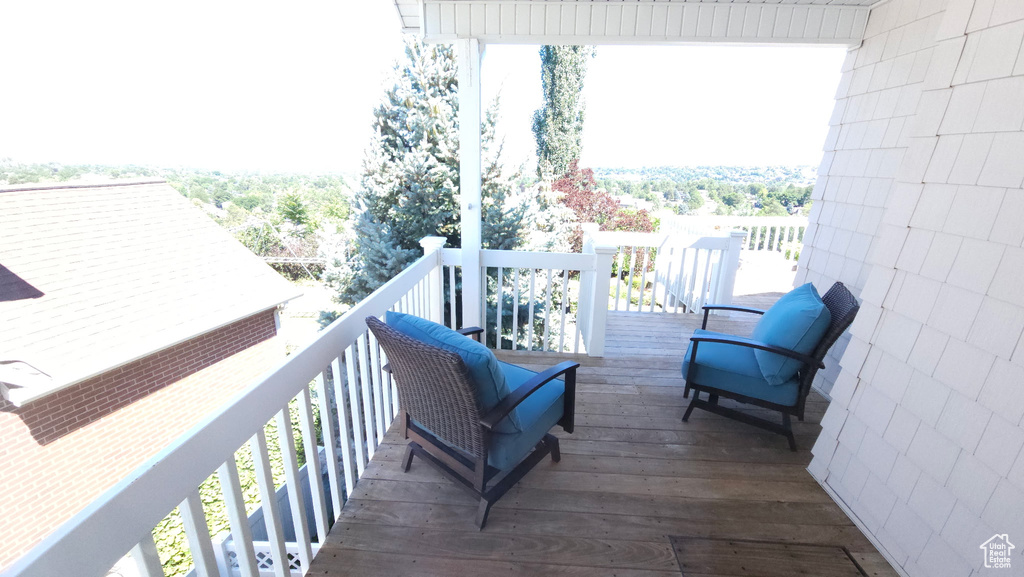 2487 E WILLOW HILLS DR Sandy, UT 84093