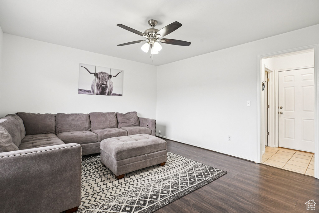 468 E LINDY WAY Tooele, UT 84074