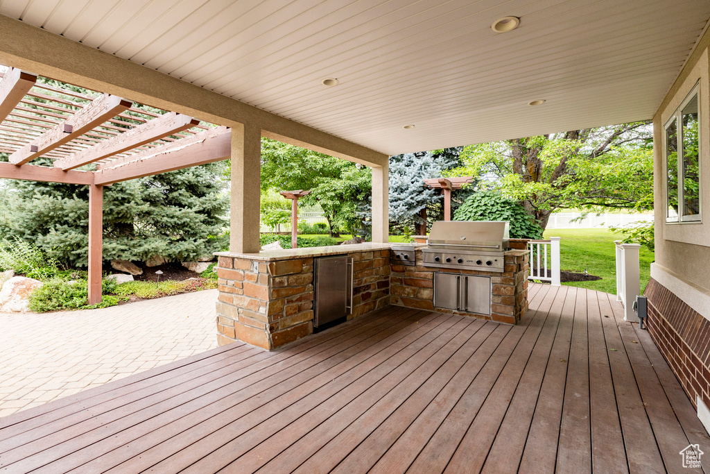 999 S FAIRWAY CIR Fruit Heights, UT 84037