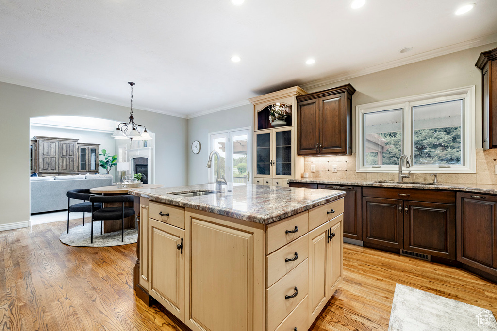 999 S FAIRWAY CIR Fruit Heights, UT 84037