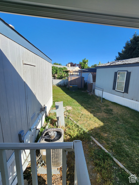 Photo 14 for MLS #2097070 at 208 E Crescentwood Dr