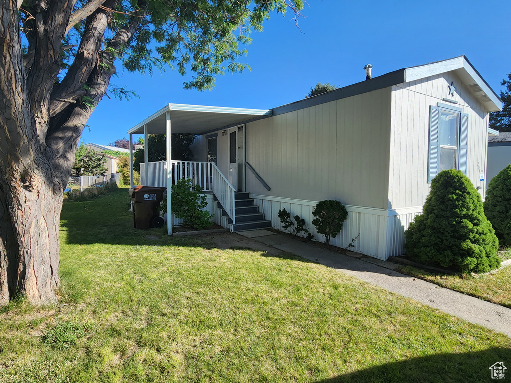 Photo 15 for MLS #2097070 at 208 E Crescentwood Dr