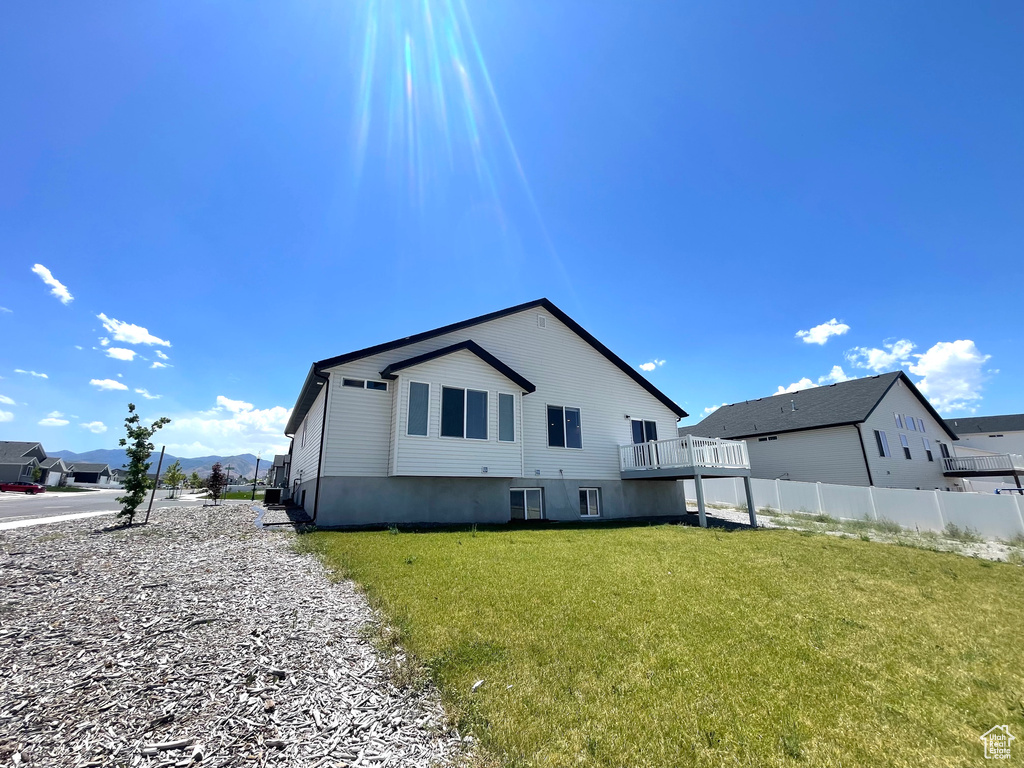 228 W 2370 N Tooele, UT 84074