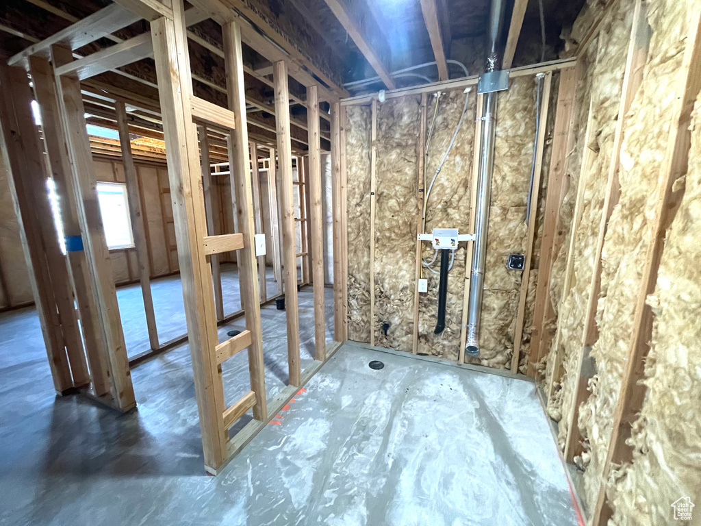 228 W 2370 N Tooele, UT 84074