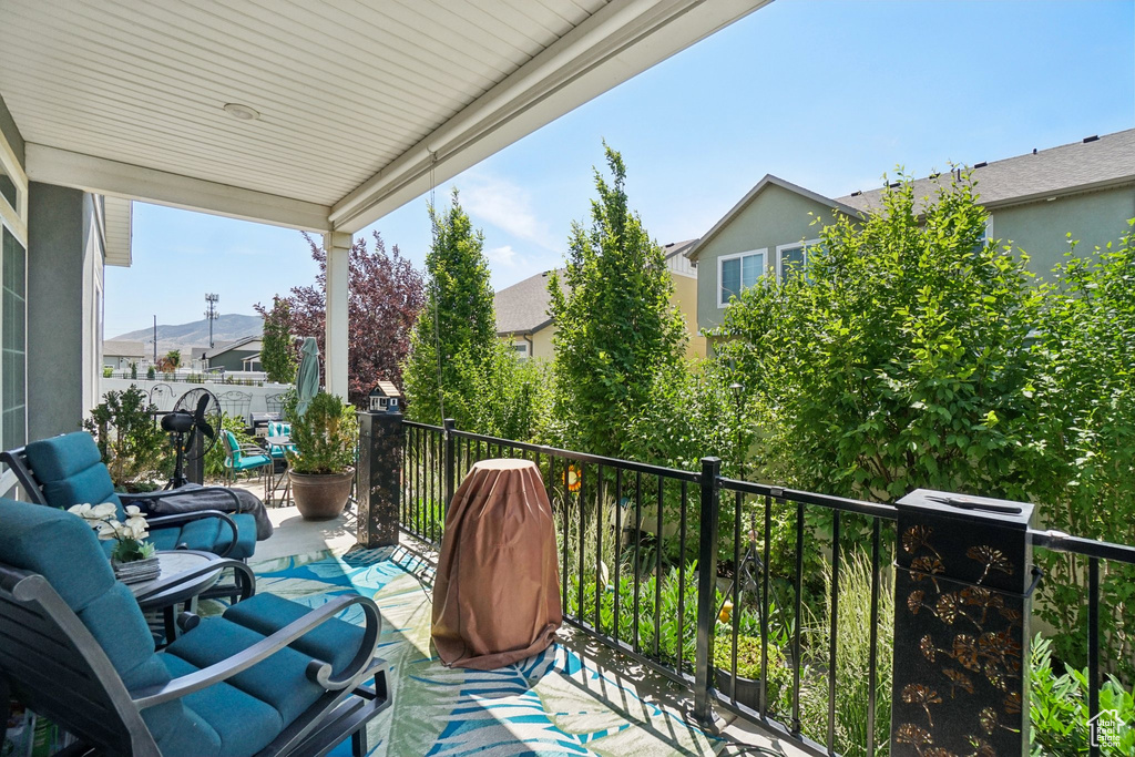 287 S HAYES WELL LN Saratoga Springs, UT 84045