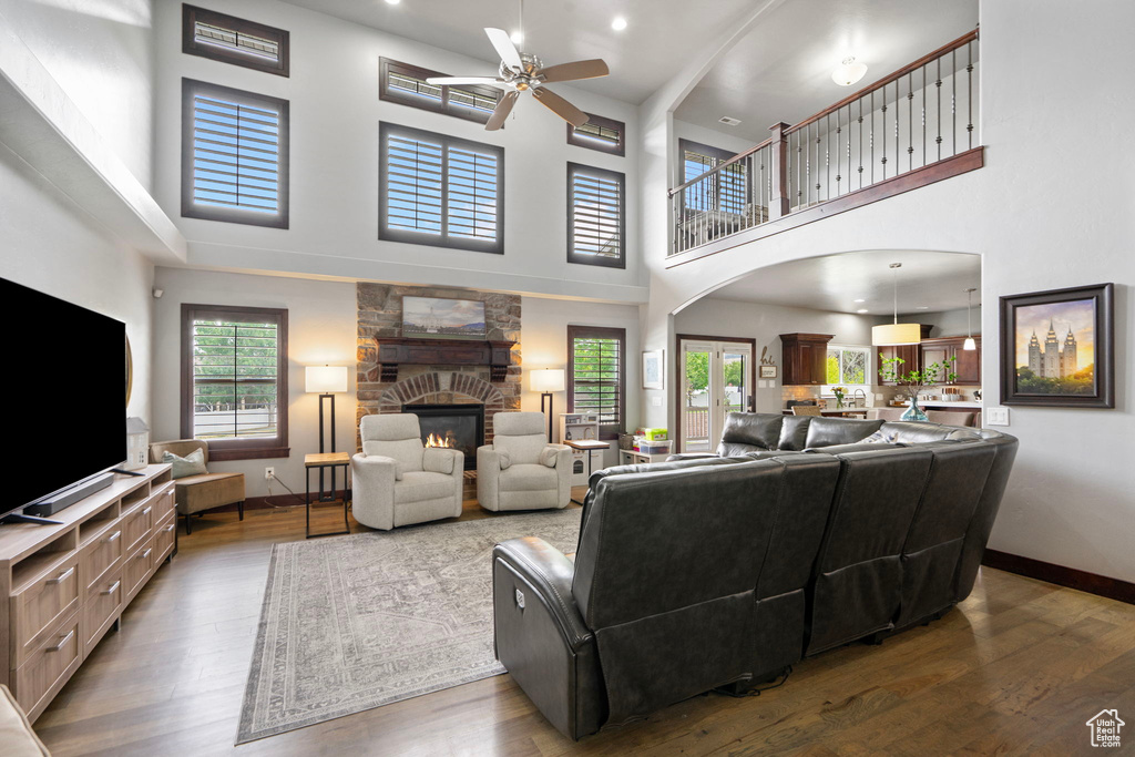5584 N GENTLE BREEZE CT Stansbury Park, UT 84074