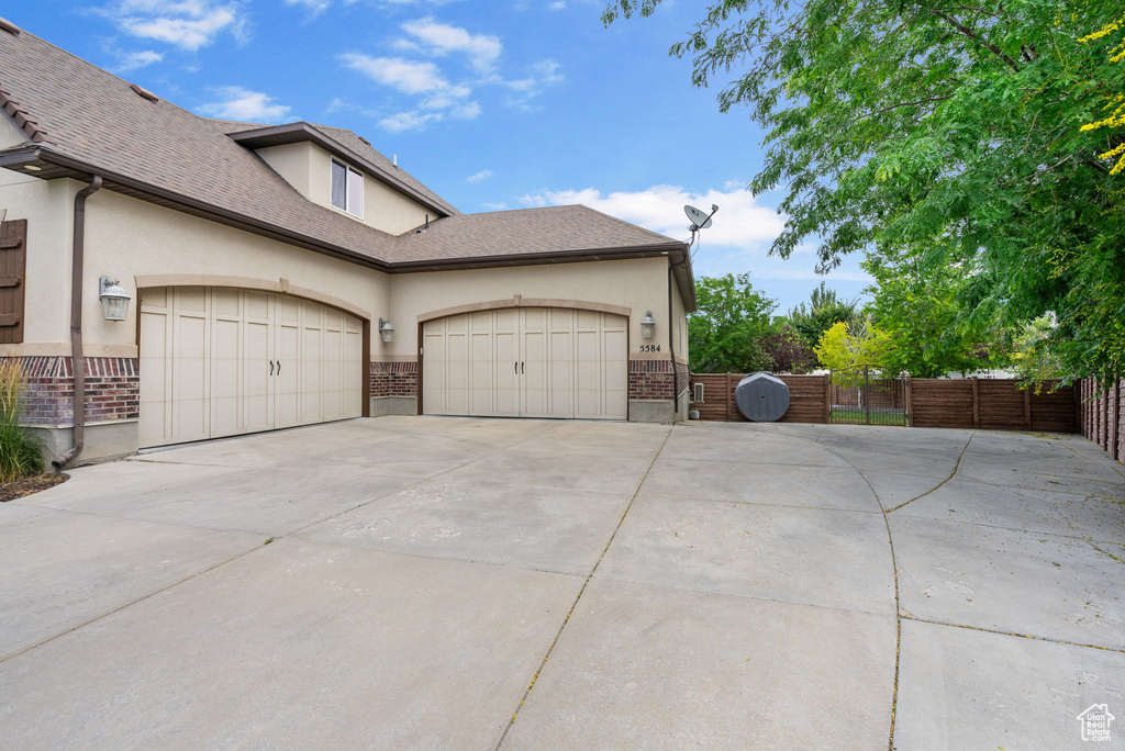 5584 N GENTLE BREEZE CT Stansbury Park, UT 84074