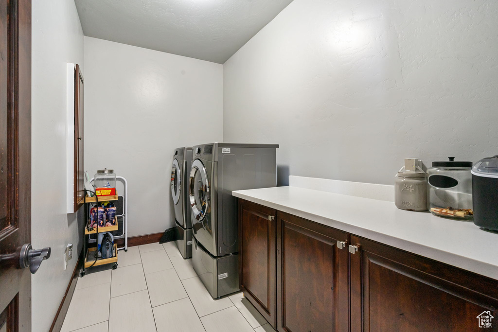 5584 N GENTLE BREEZE CT Stansbury Park, UT 84074
