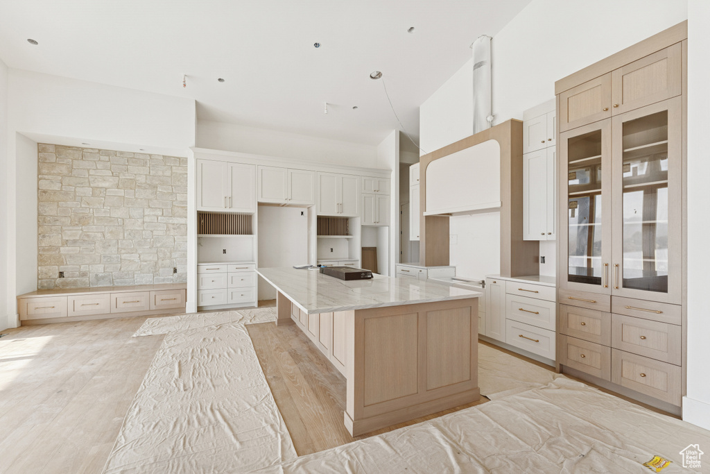 Photo 3 for MLS #2097097 at 197 N Abajo Peak Way #398
