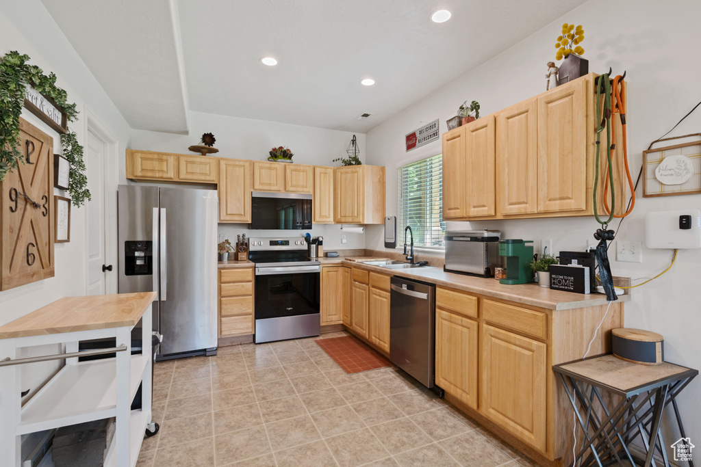 5019 W ROCKMONT Herriman, UT 84096