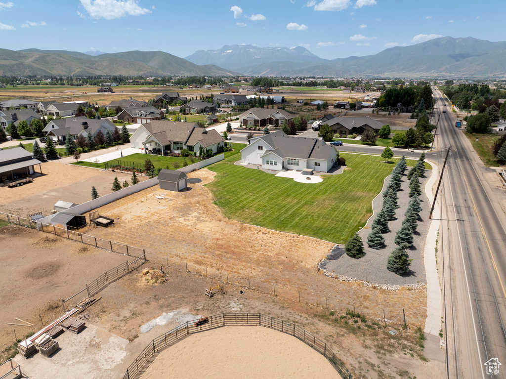 Aerial perspective of suburban area with mountains