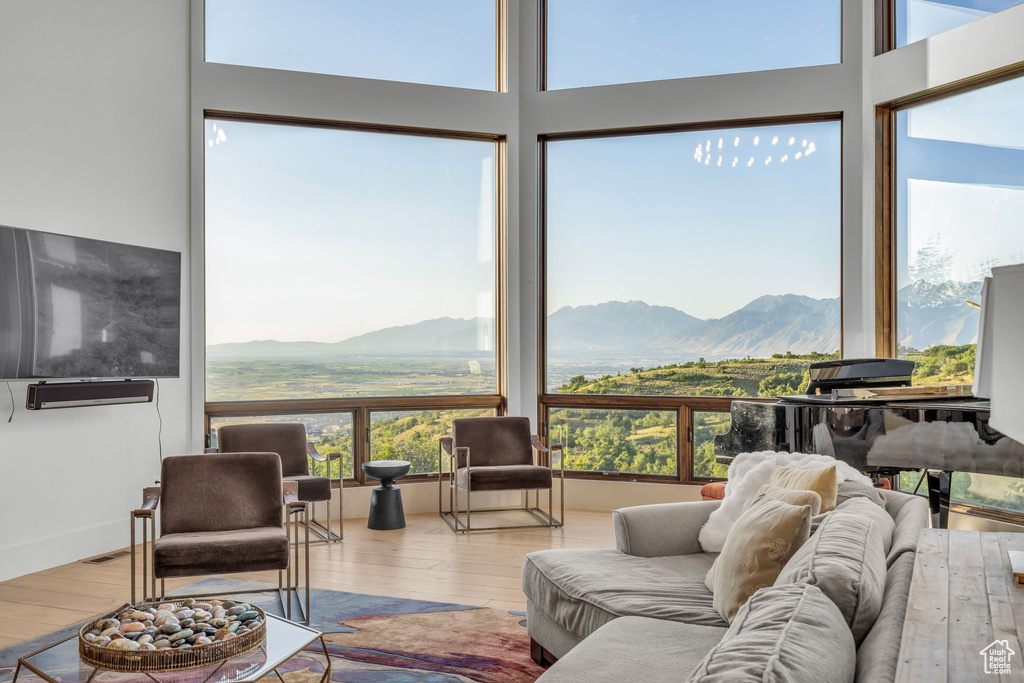 867 S SUMMIT DR Woodland Hills, UT 84653