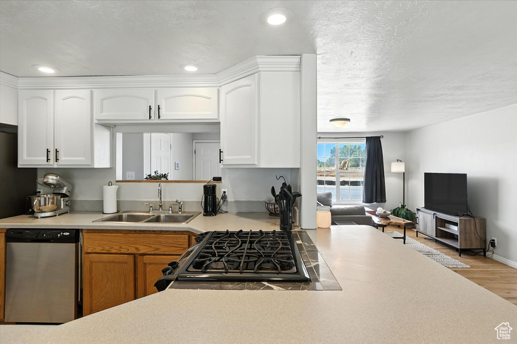 318 W 1300 N Sunset, UT 84015