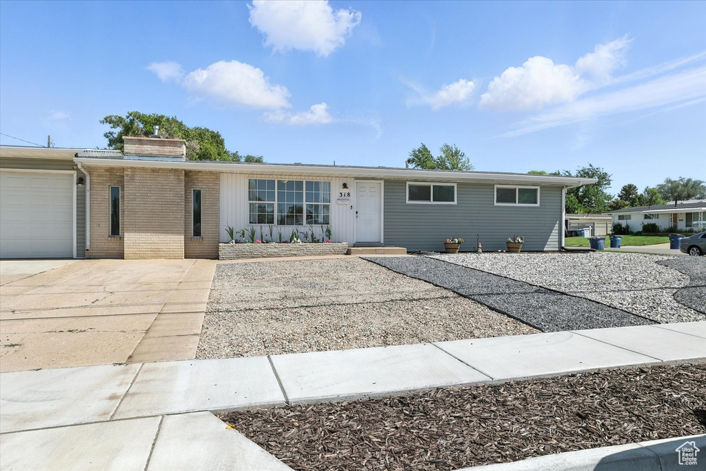318 W 1300 N Sunset, UT 84015