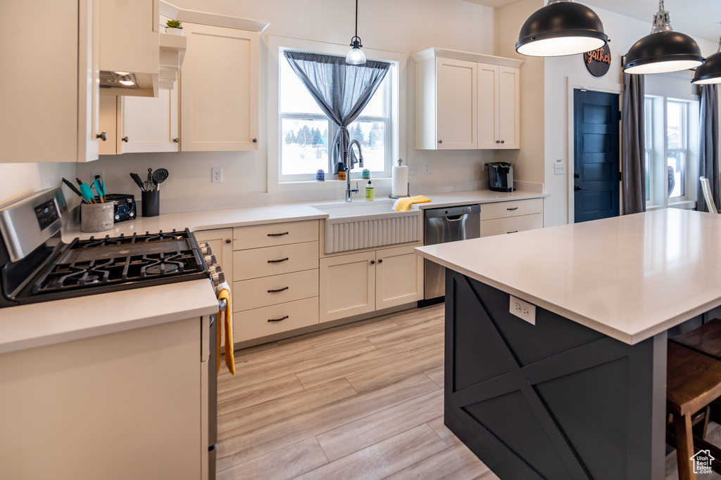 373 W RENDEZVOUS WAY Garden City, UT 84028