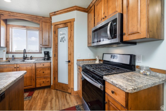 4178 E 5000 S Vernal, UT 84078