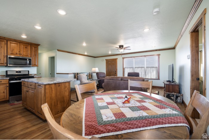 4178 E 5000 S Vernal, UT 84078