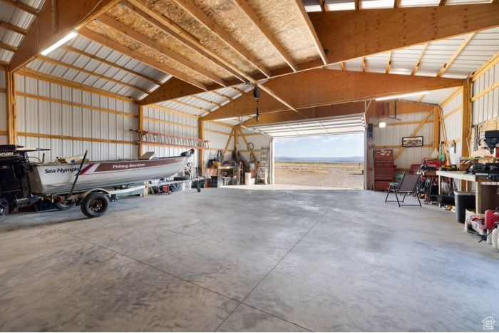 4178 E 5000 S Vernal, UT 84078