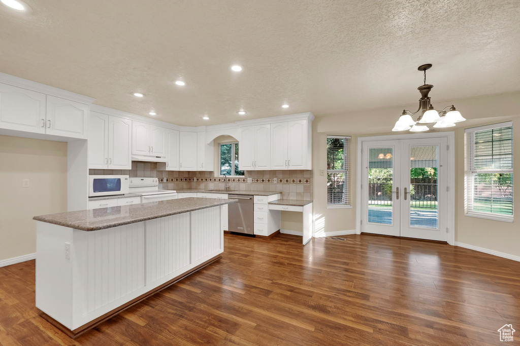 1153 W COUNTRY PARK CV South Jordan, UT 84095