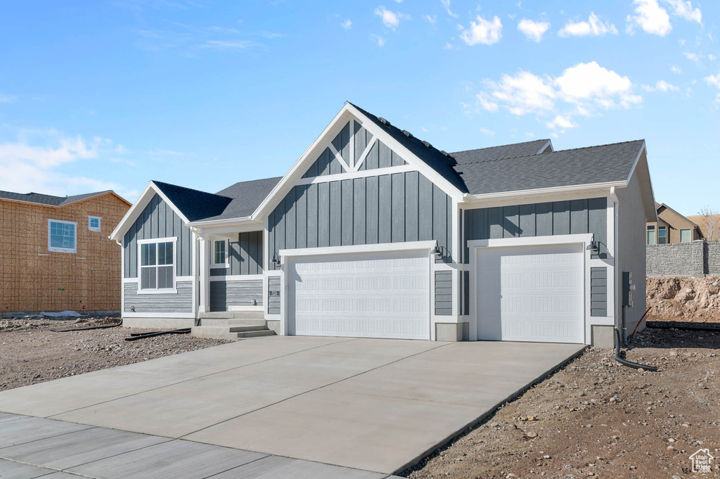 Photo 2 for MLS #2097146 at 926 S Tanner Rd