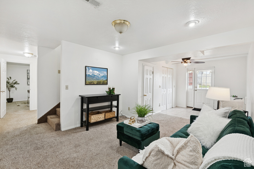 1074 E SPRING RIDGE DR Sandy, UT 84094