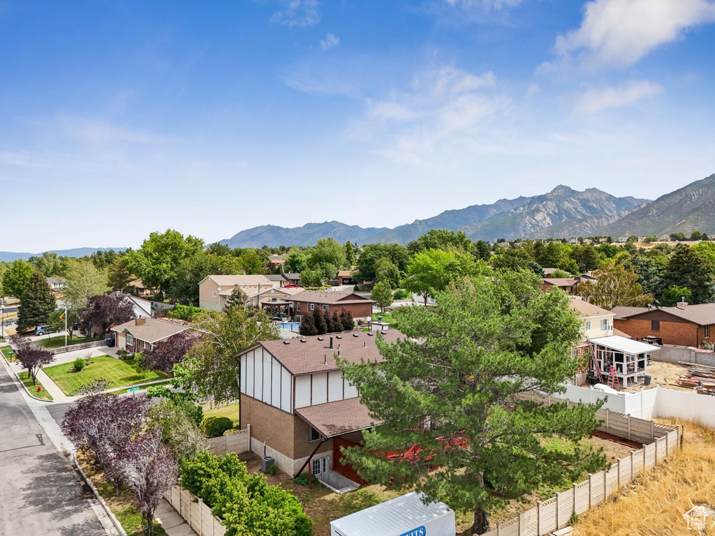 1074 E SPRING RIDGE DR Sandy, UT 84094