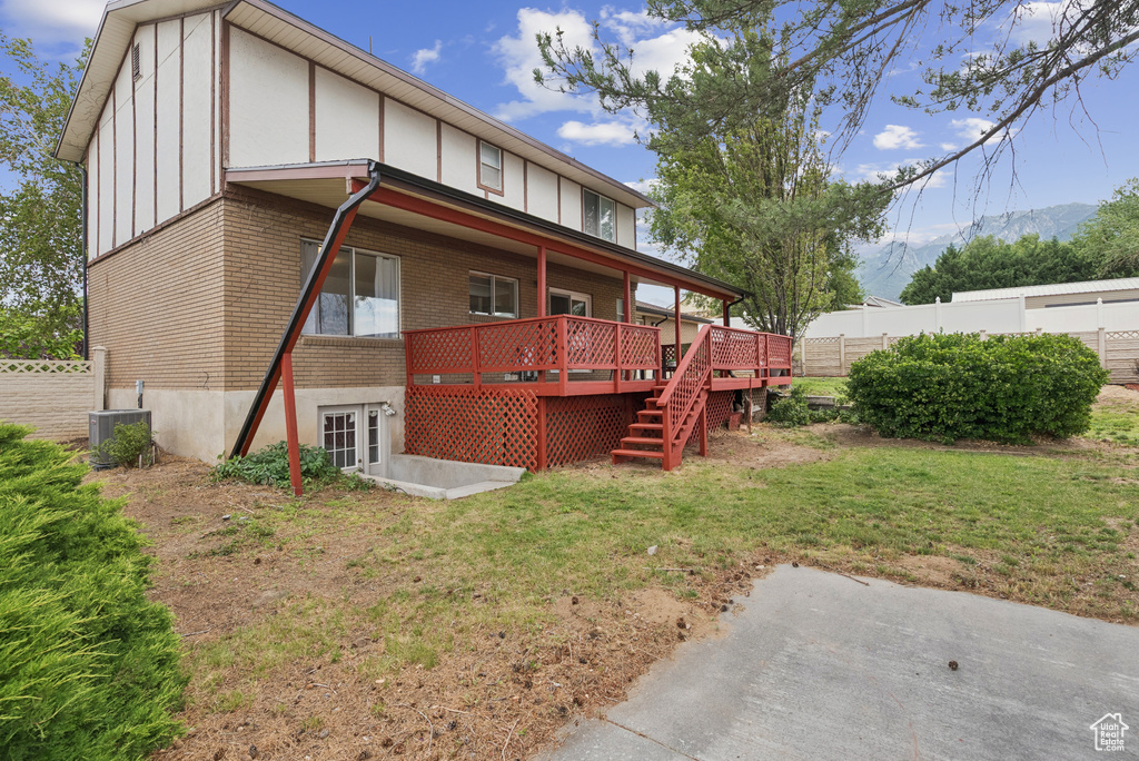 1074 E SPRING RIDGE DR Sandy, UT 84094