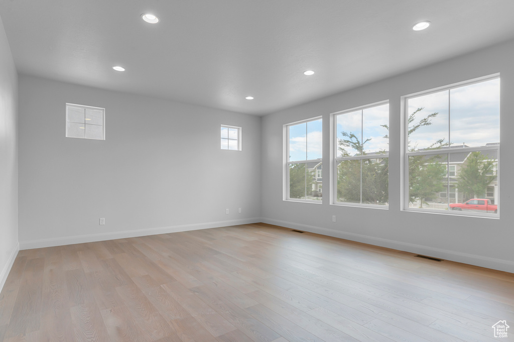 Photo 7 for MLS #2097148 at 3685 W 2500 North