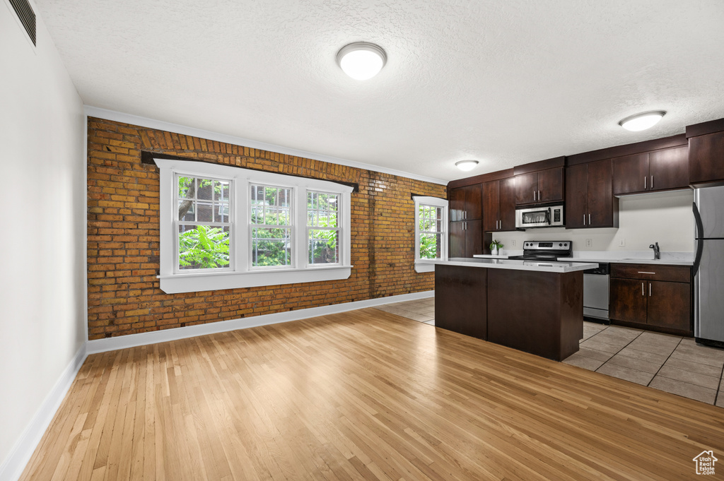 555 E 100 S #303 Salt Lake City, UT 84102