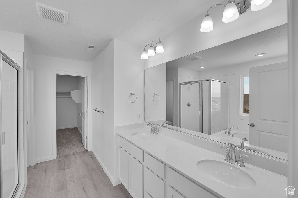 Photo 7 for MLS #2097165 at 8635 N Halloran Ct #1322