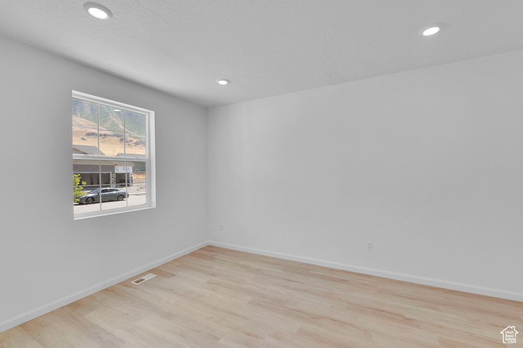 Photo 12 for MLS #2097165 at 8635 N Halloran Ct #1322