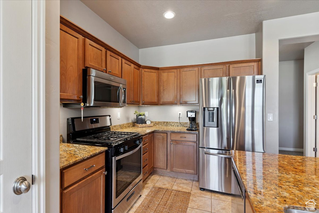 164 S 2875 W West Point, UT 84015