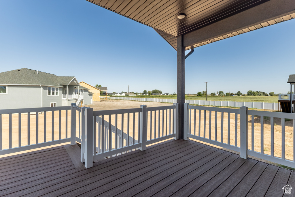 2777 N BUCKSKIN DR #211 Plain City, UT 84404