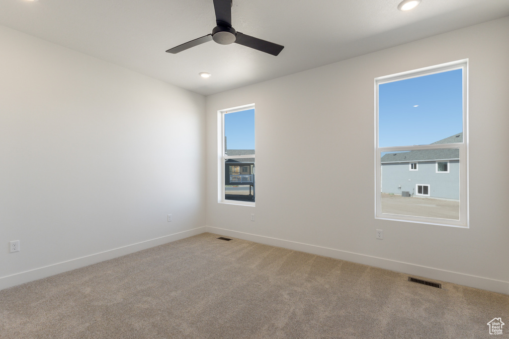 2777 N BUCKSKIN DR #211 Plain City, UT 84404