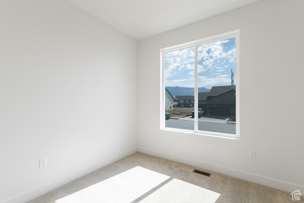 2777 N BUCKSKIN DR #211 Plain City, UT 84404