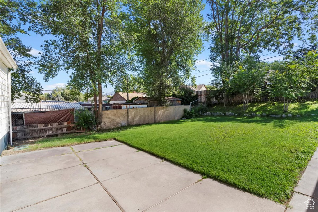 178 COUNTRY CLUB DR South Ogden, UT 84405