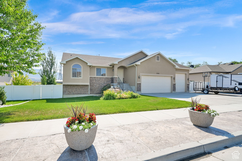 3038 N WHISPERING MEADOW LN Plain City, UT 84404