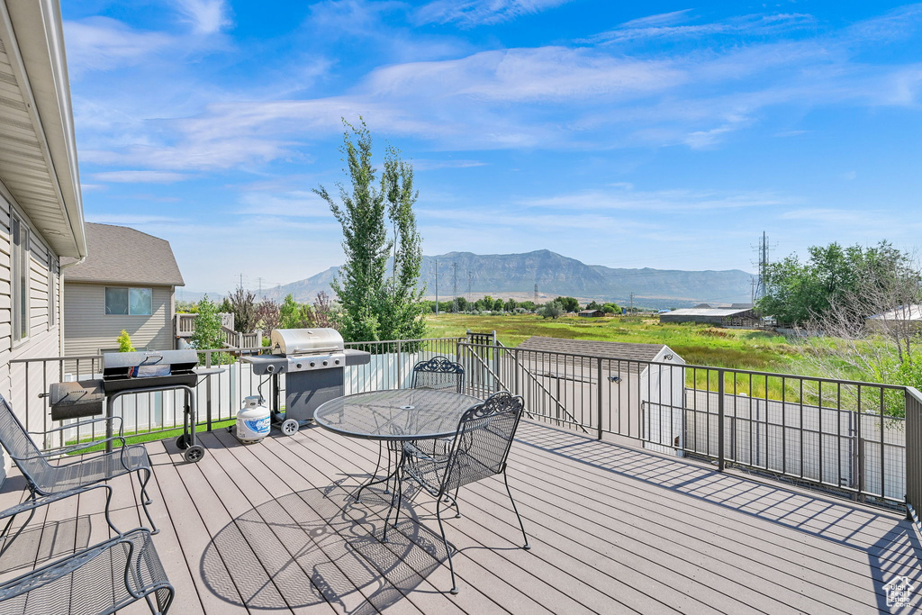 3038 N WHISPERING MEADOW LN Plain City, UT 84404