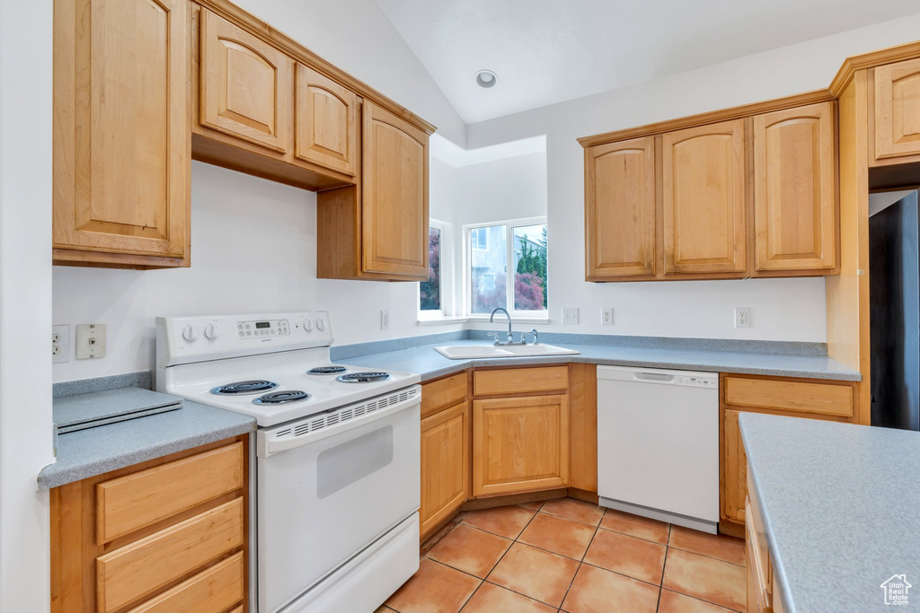 1430 S HEATHER LN Syracuse, UT 84075