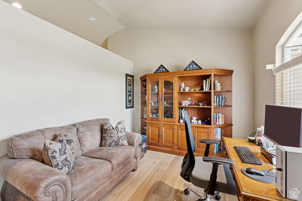 868 W BRANDON DR Kaysville, UT 84037