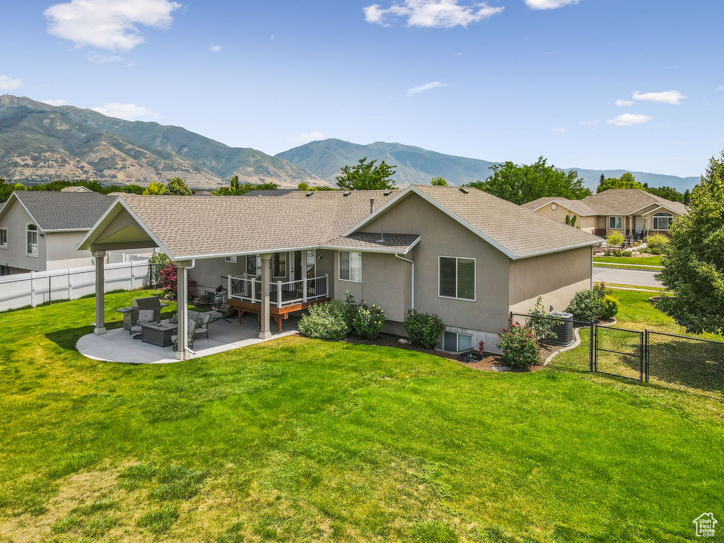 868 W BRANDON DR Kaysville, UT 84037