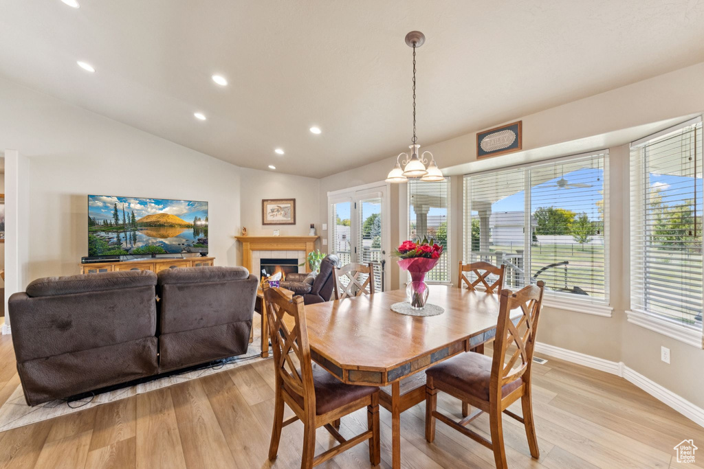 868 W BRANDON DR Kaysville, UT 84037