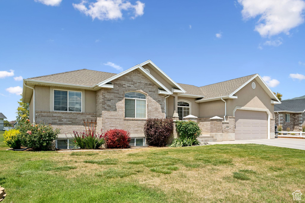 868 W BRANDON DR Kaysville, UT 84037