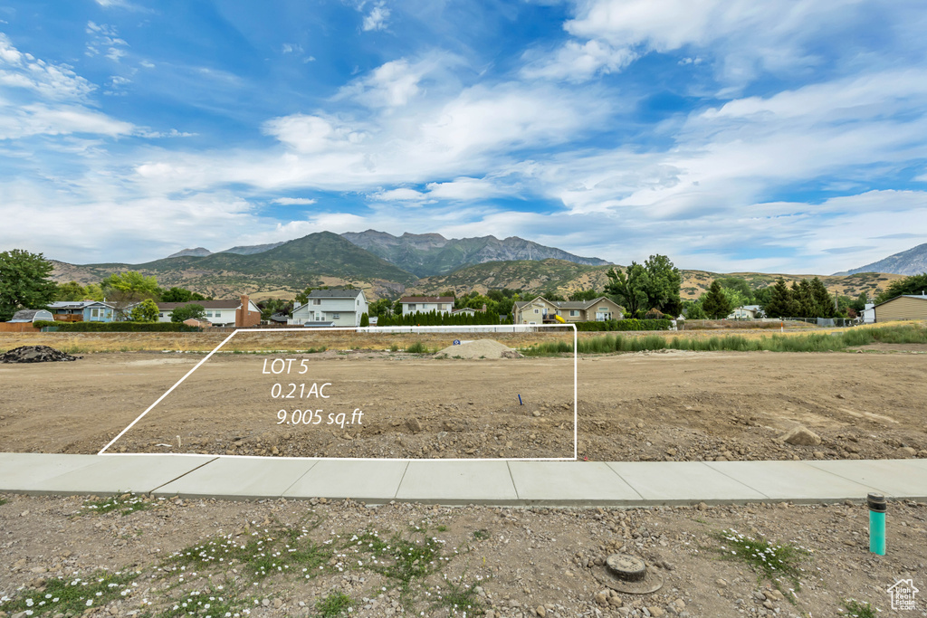 1636 N 320 E Orem, UT 84057