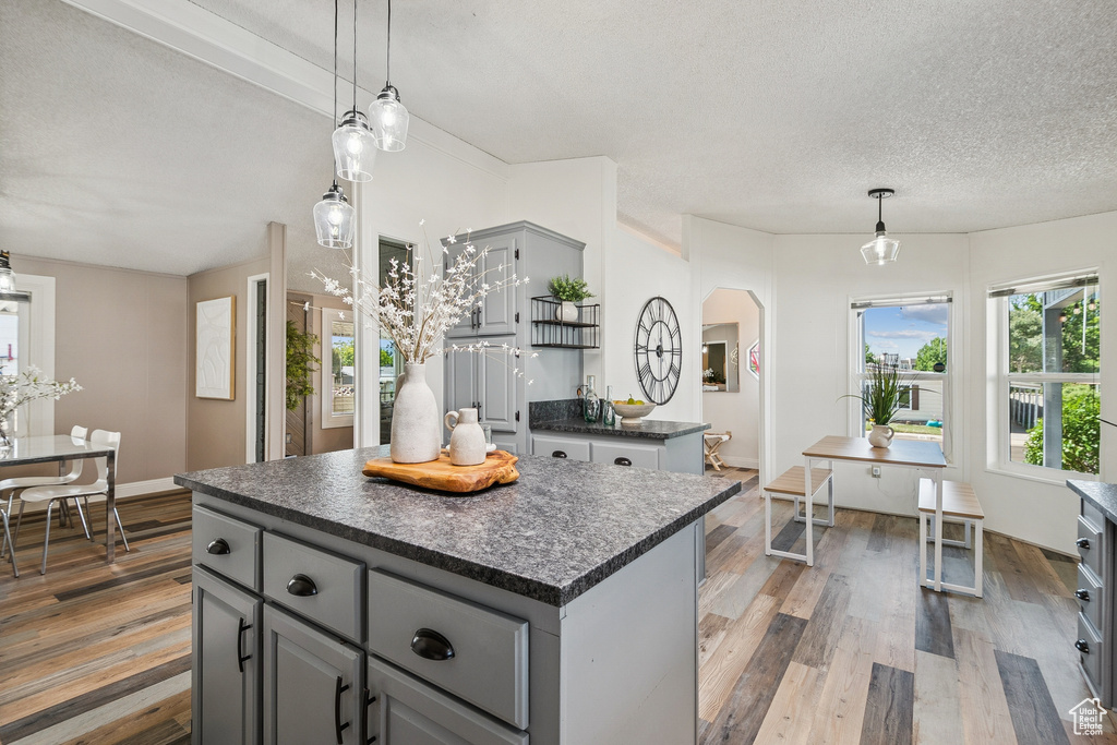 102 W ALTA VIEW WAY Sandy, UT 84070
